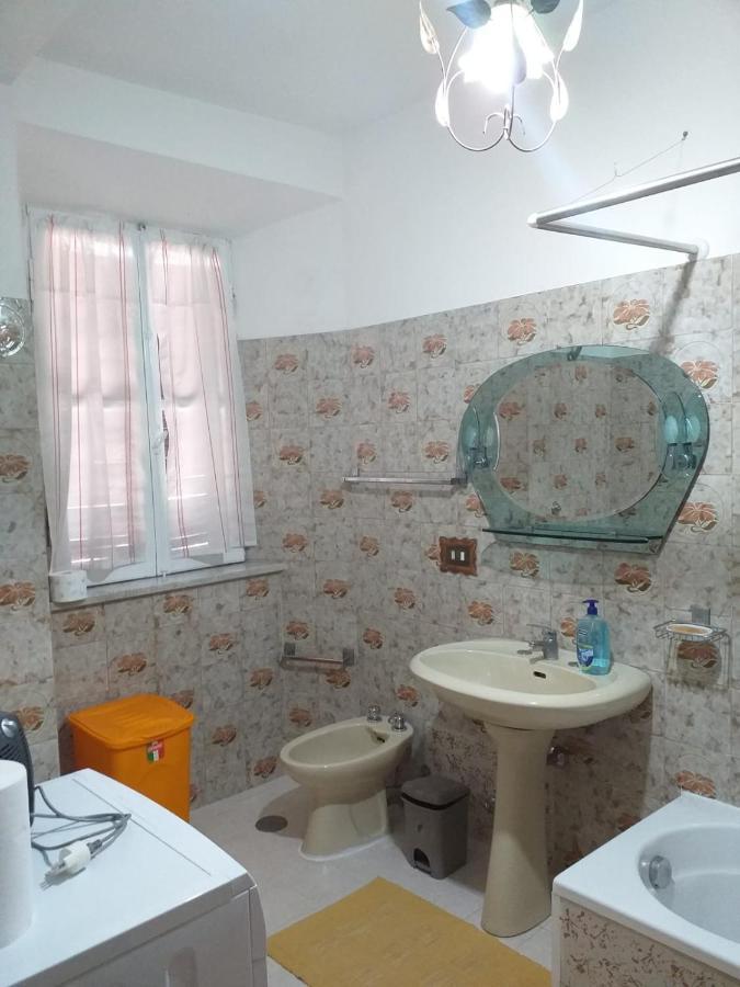 Ferienwohnung La Casa Di Lina Sezze Exterior foto