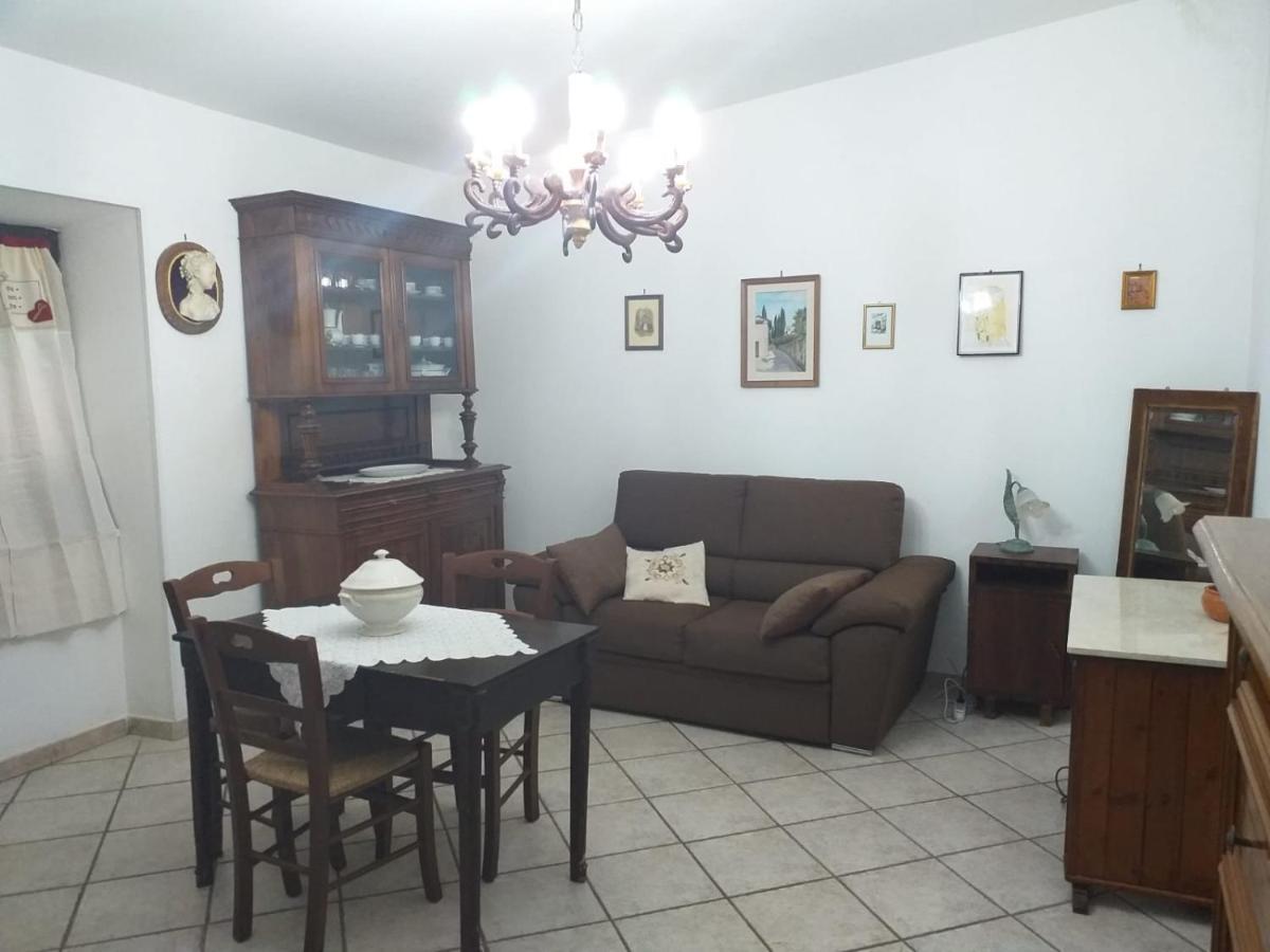 Ferienwohnung La Casa Di Lina Sezze Exterior foto