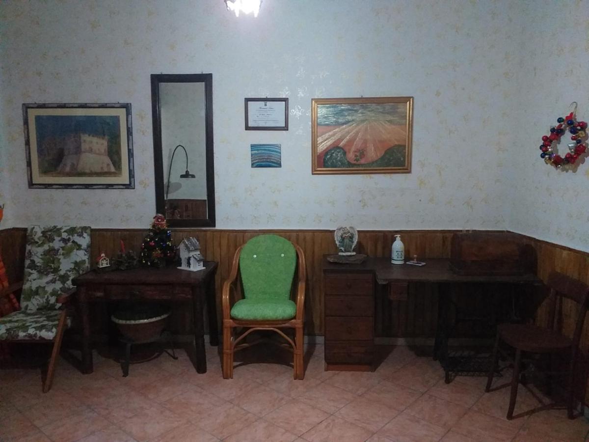 Ferienwohnung La Casa Di Lina Sezze Exterior foto