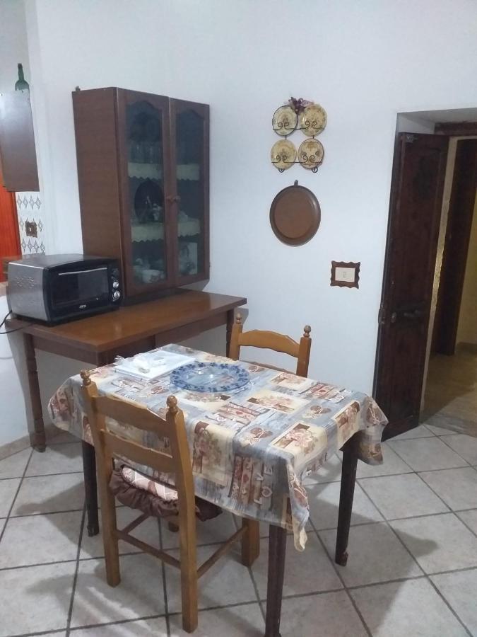 Ferienwohnung La Casa Di Lina Sezze Exterior foto